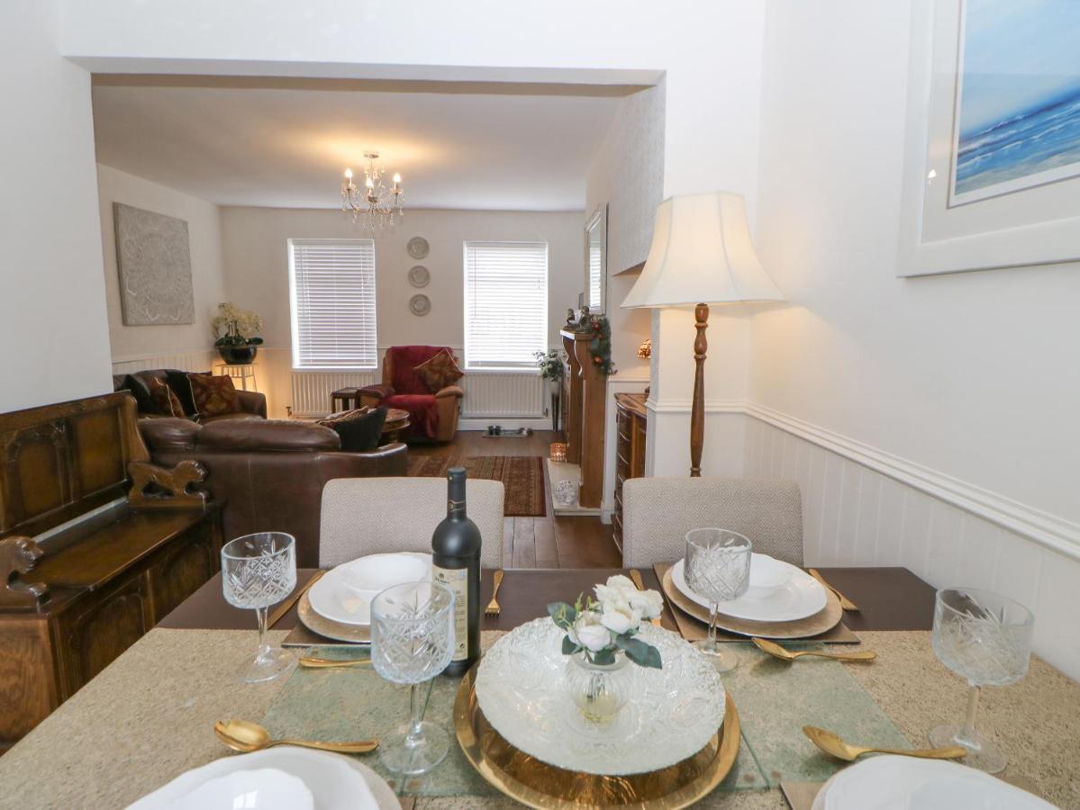 2 Hartburn Road Villa North Shields Luaran gambar